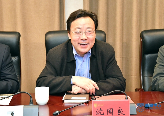 nEO_IMG_QCD_2405.jpg
