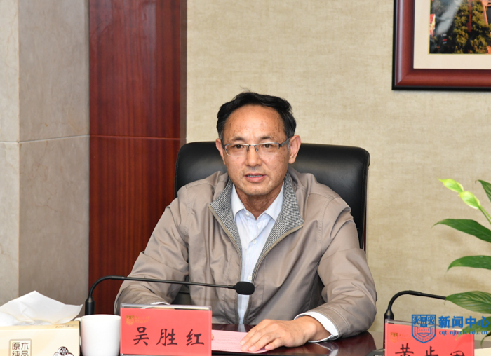 XCB_2256-2.jpg