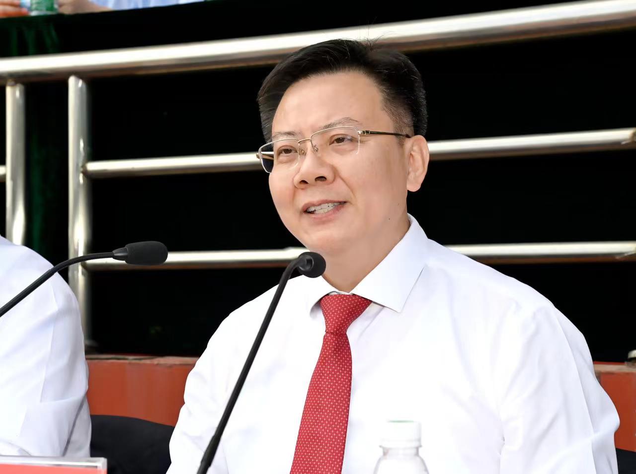 南京工业大学校长蒋军成