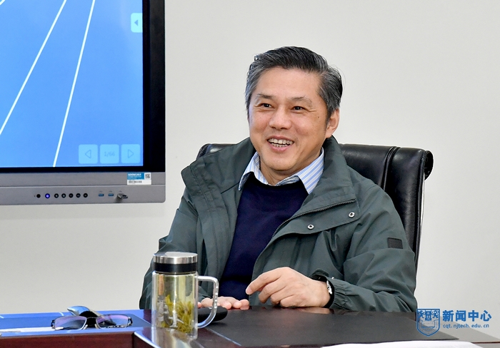 nEO_IMG_QCD_1576.jpg